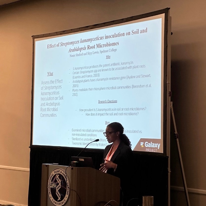 Nonie Shuford presenting on Streptomyces kanamyceticus inoculation effects